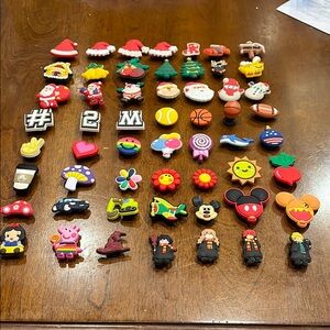 Croc Gibit Assortment including Christmas, Colorful, and character Gibits